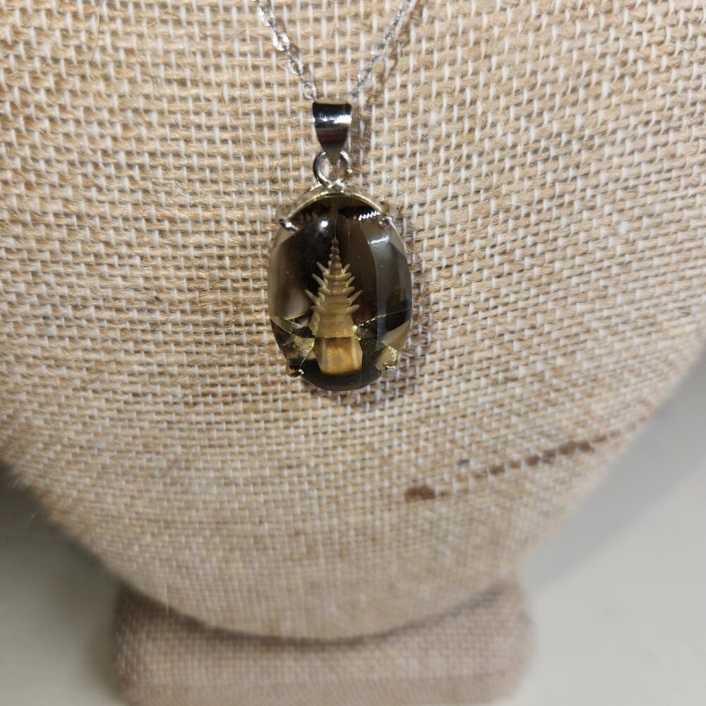 Etched Glass Pagoda Necklace - Picture 6 of 12